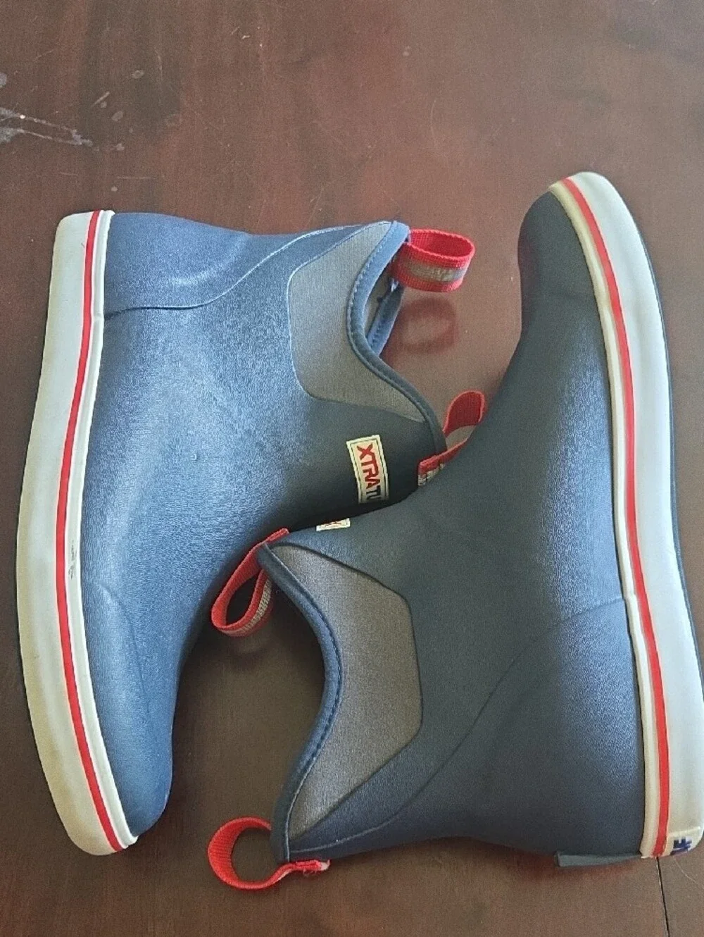 XTRATUF Men's Ankle Deck Boot.  Size 9.